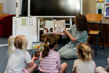 Literacy in action: simple strategies for everyday moments