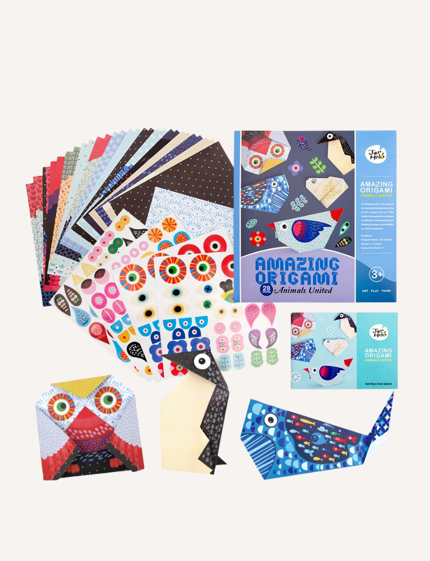 Amazing Origami Animals United kit by Jan Molo, includes paper, stickers, and instructions.