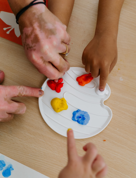 Curious Play: Nurturing Exploration, Wonder, and Discovery
